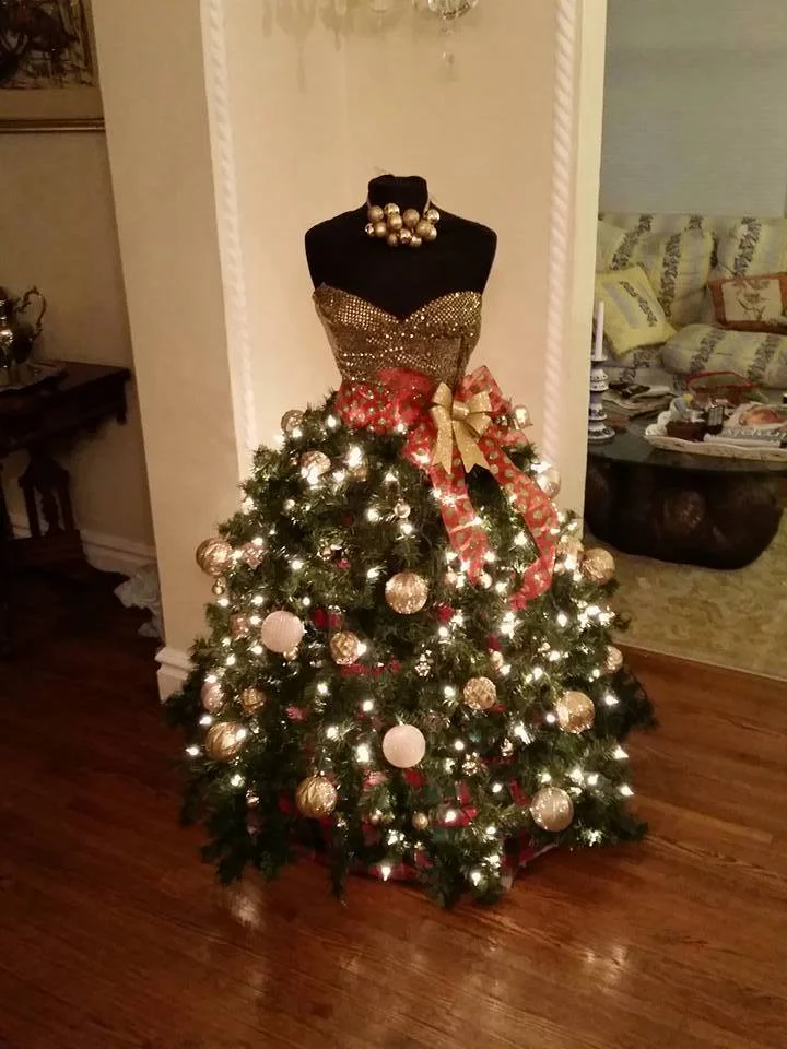 Gown for sales christmas ball